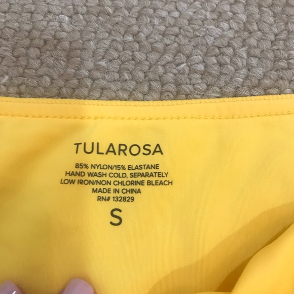 Tularosa yellow ruffle bikini - Picture 4 of 8